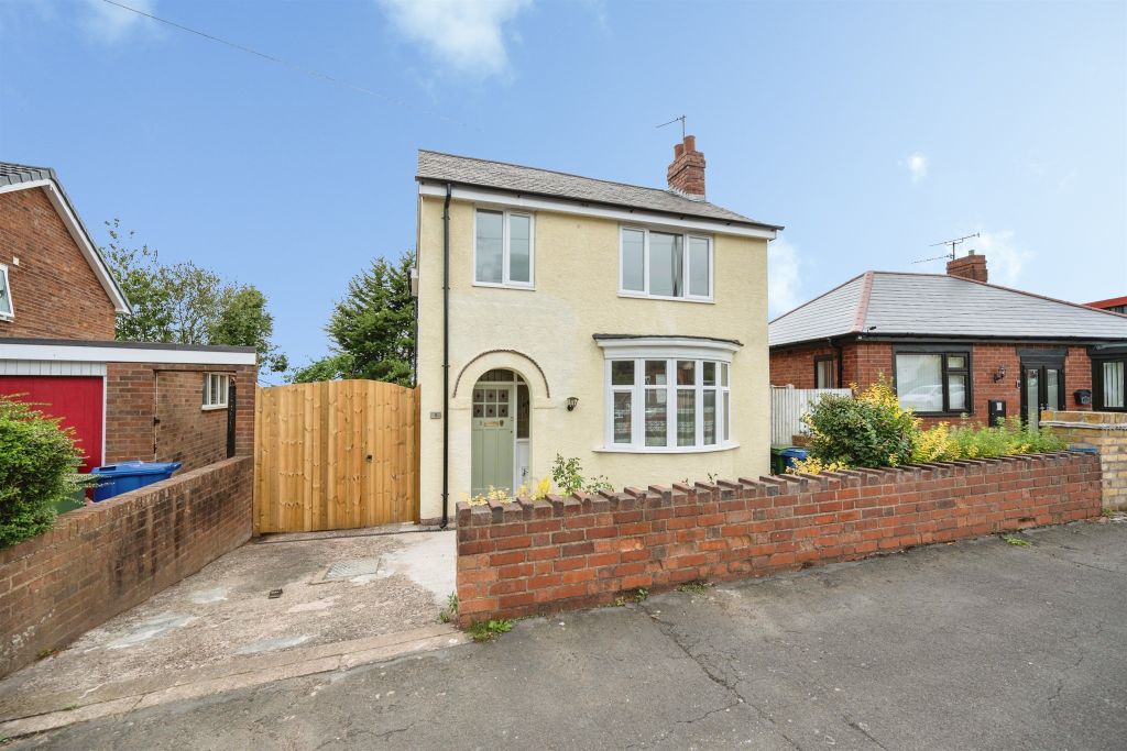 Property photo 1 of 16