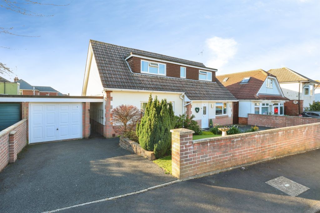 Property photo 2 of 20