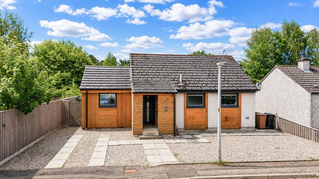 Property photo 1 of 24 Outside