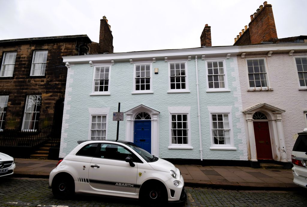 Property photo 1 of 21 4 Bed Town House To Rent Abbey Street, Carlisle Ca3