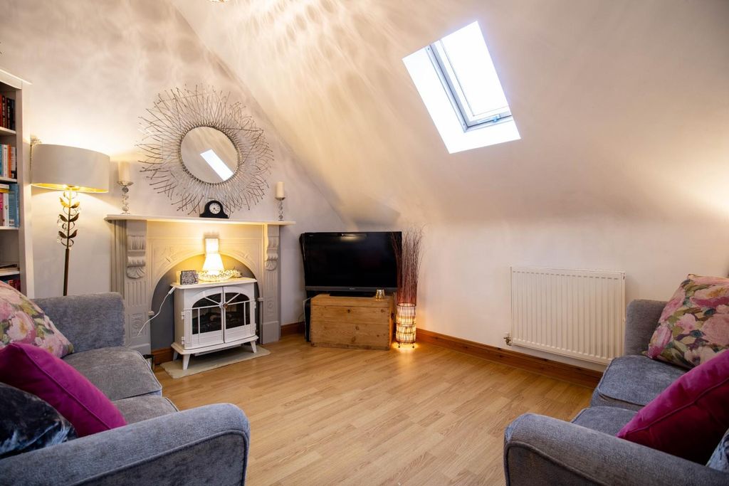 Property photo 2 of 13 Img_0142.Jpg