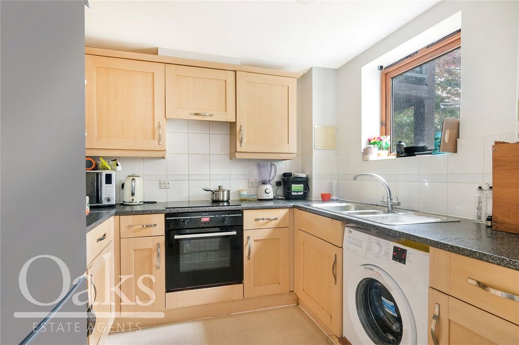 Property photo 3 of 8 Picture No. 08