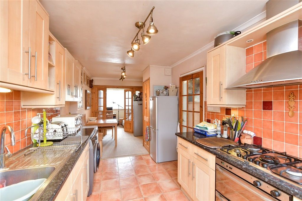 Property photo 2 of 13 Kitchen