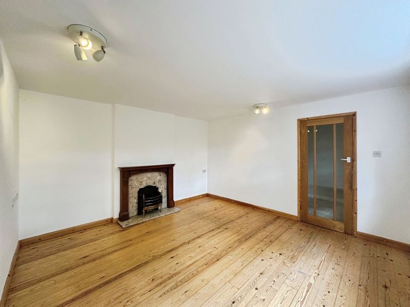 Property photo 3 of 20 Photo 16