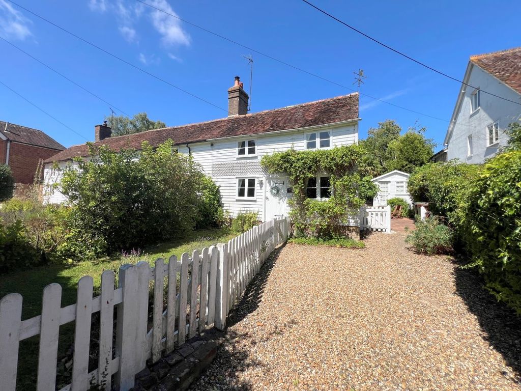 Property photo 1 of 14 3 Bed Unfurnished Semi