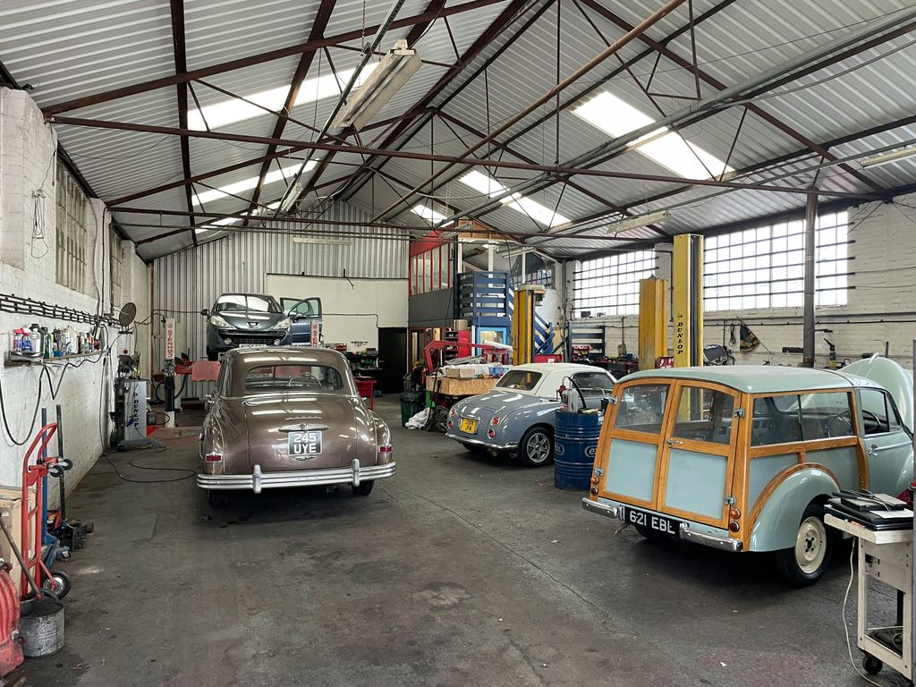 Property photo 2 of 8 Img_13701.Jpg