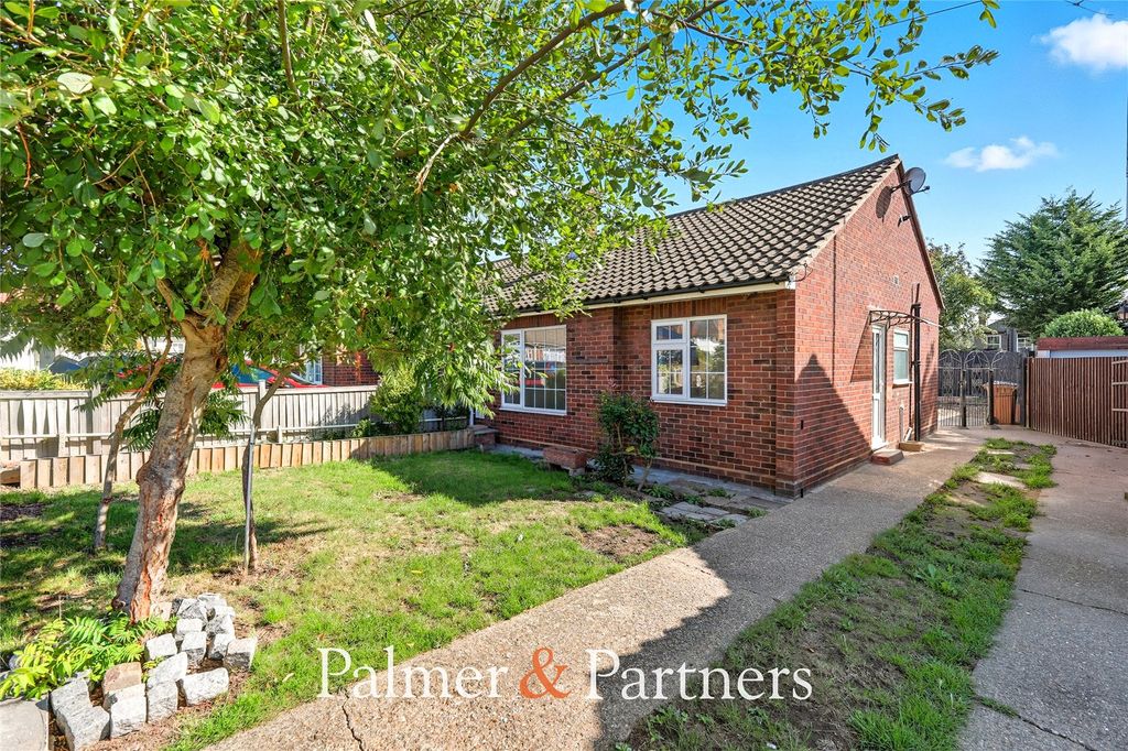 Property photo 1 of 19 Picture No. 02