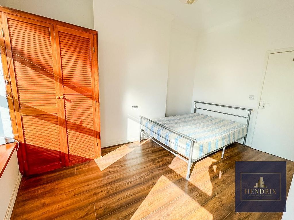 Property photo 1 of 5 9Ed55995-8306-4F5B-Ab5d-d42E799d5Cef.Jpg