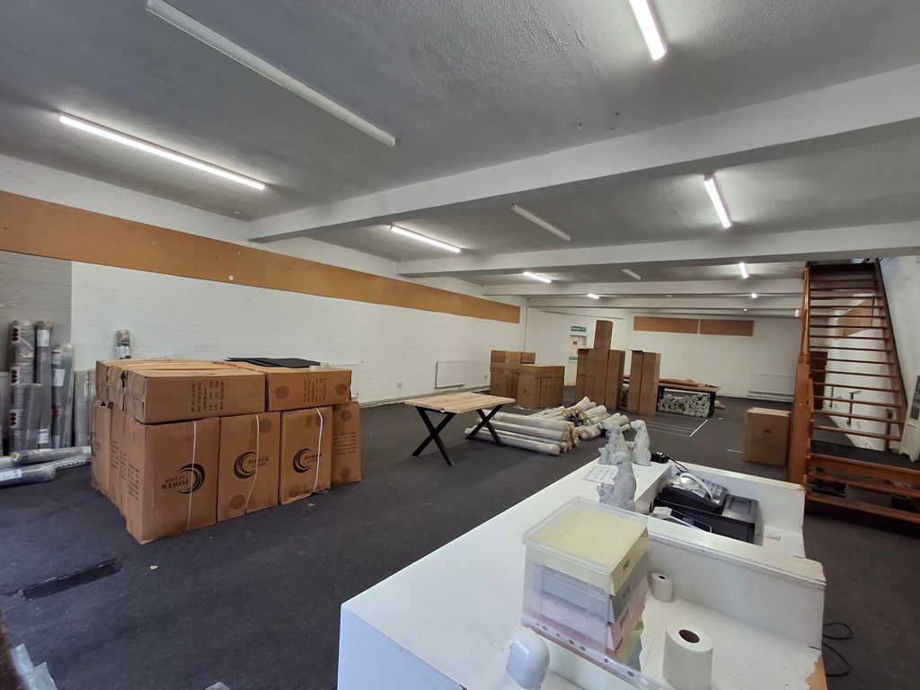 Property photo 2 of 7 Photo 4