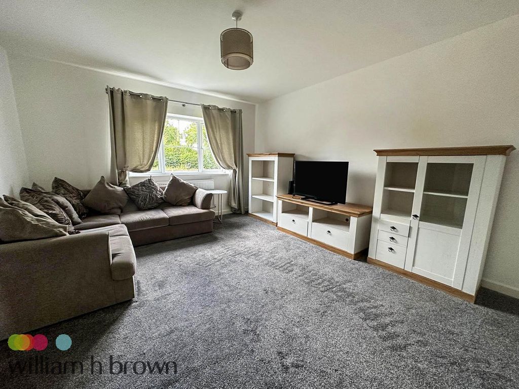 Property photo 2 of 18 View