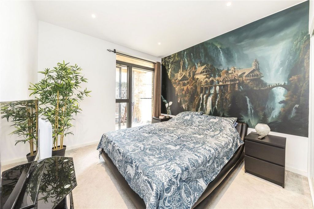 Property photo 3 of 5