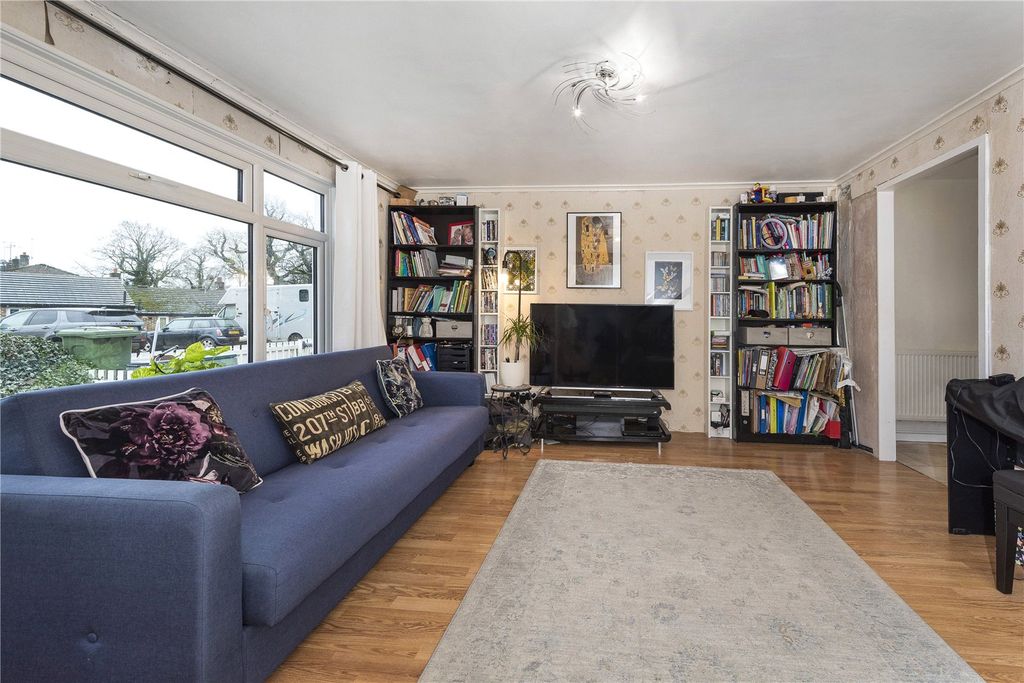 Property photo 2 of 13 Picture No. 02