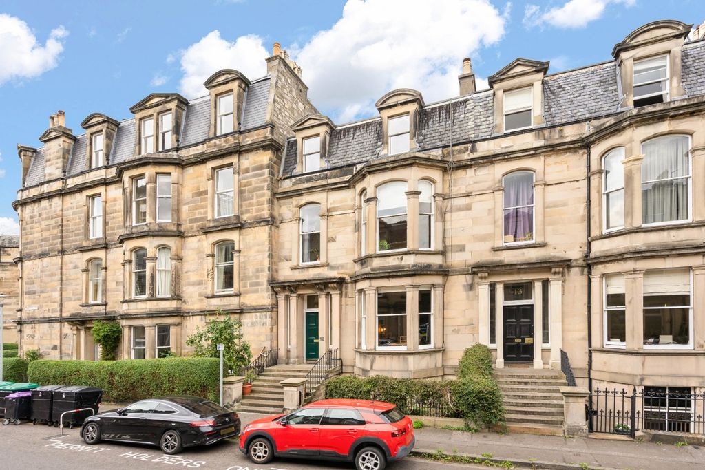 Property photo 1 of 33
