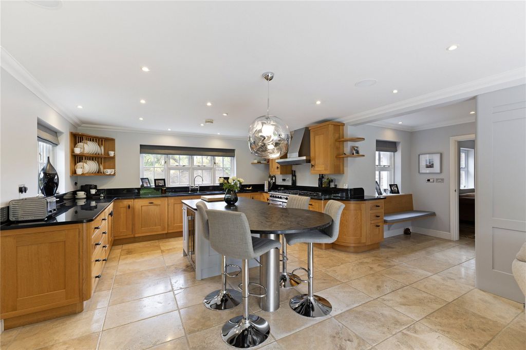 Property photo 3 of 38 Breakfast Area