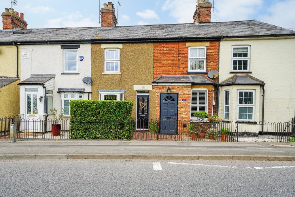 Property photo 1 of 18