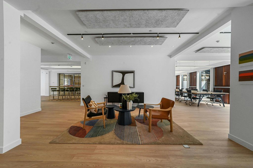 Property photo 1 of 48 MD-Bc-67-71Shoreditchhighstreet-5.Jpg