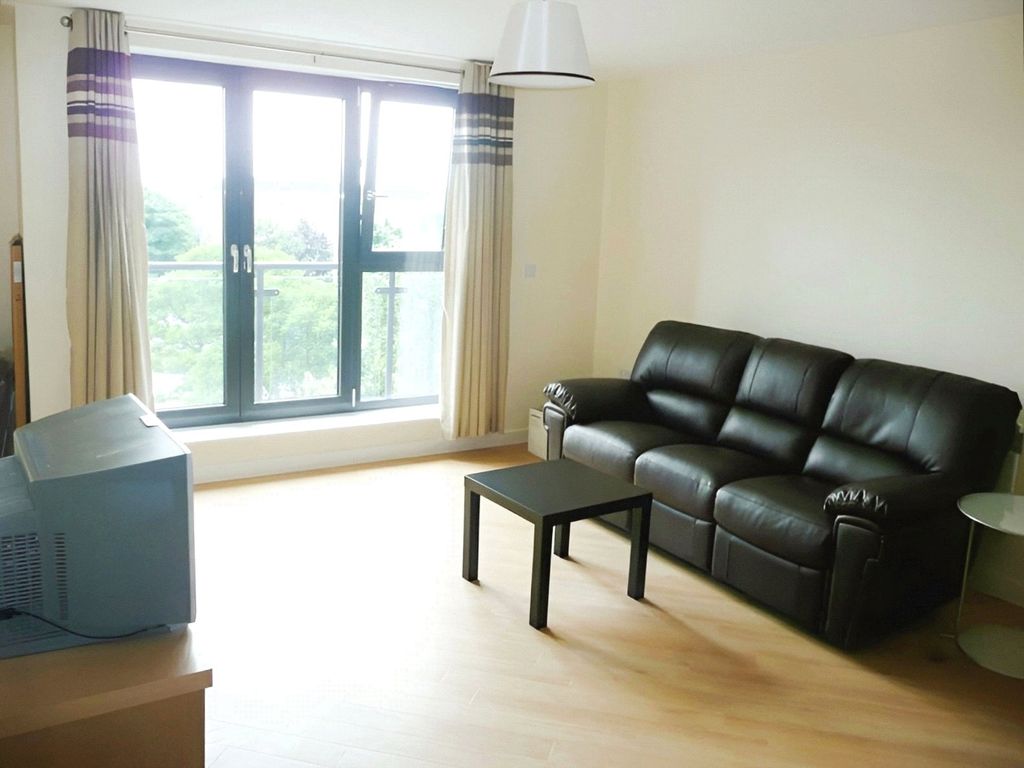 Property photo 3 of 6 Picture No. 08