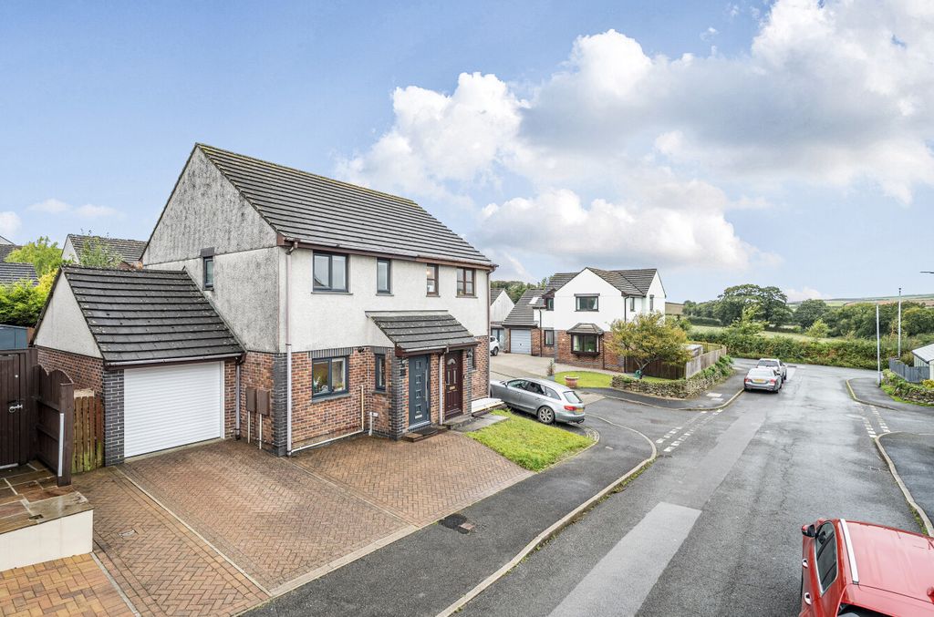 Property photo 1 of 15 1356366-2-68Ca885...