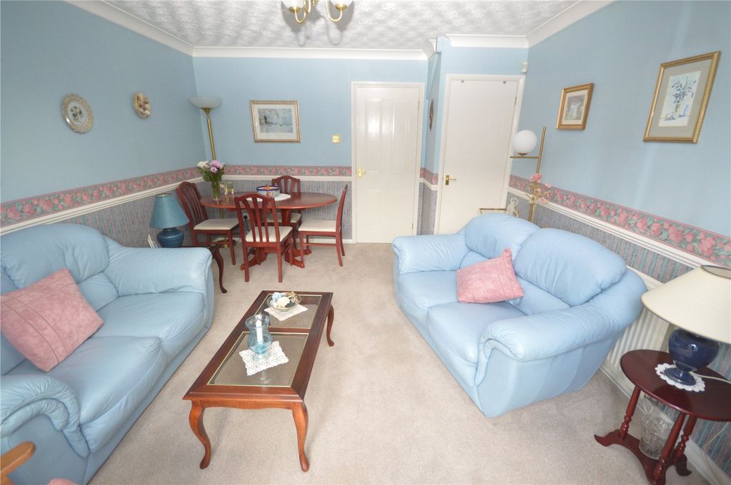 Property photo 2 of 10 Picture No. 02