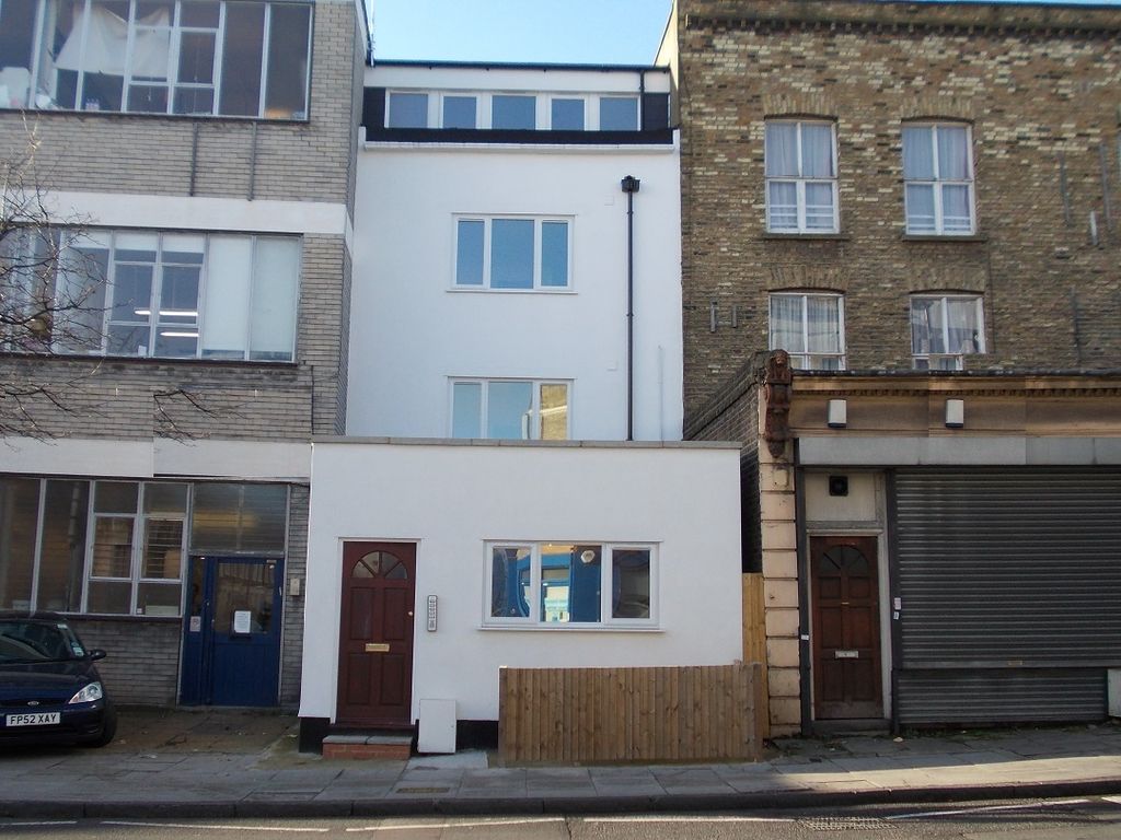 Property photo 1 of 1