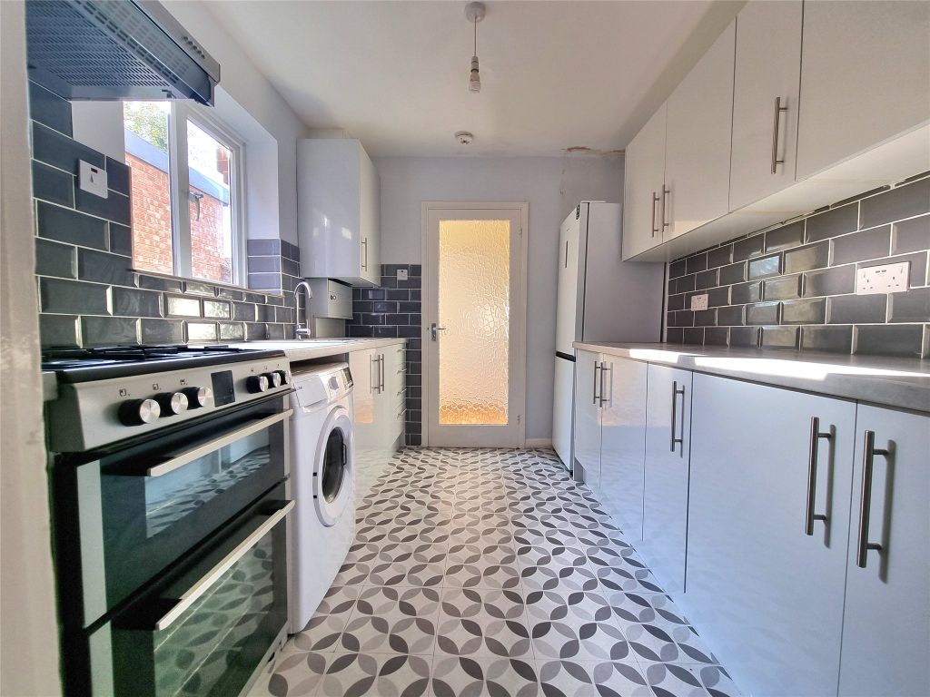 Property photo 3 of 11 Picture No. 09