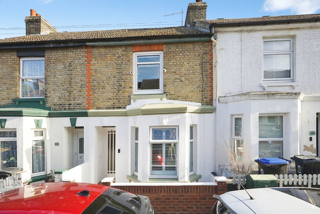 Property photo 1 of 18 Pbox-Img.Jpg