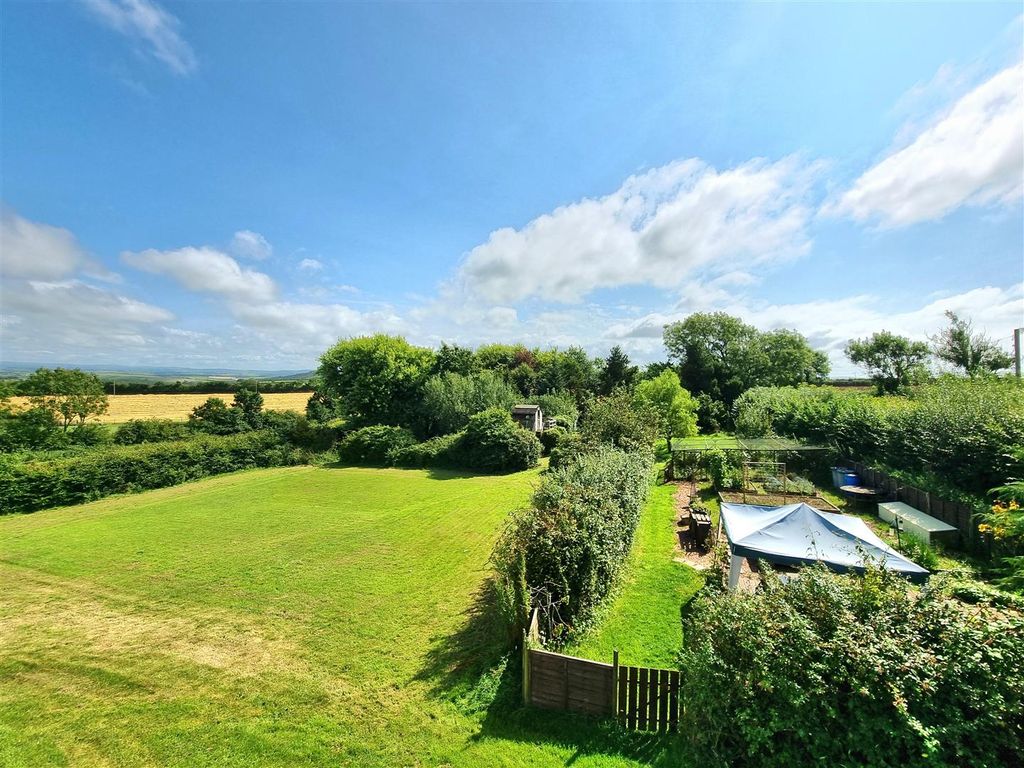 Property photo 3 of 29 Side Garden.Jpg