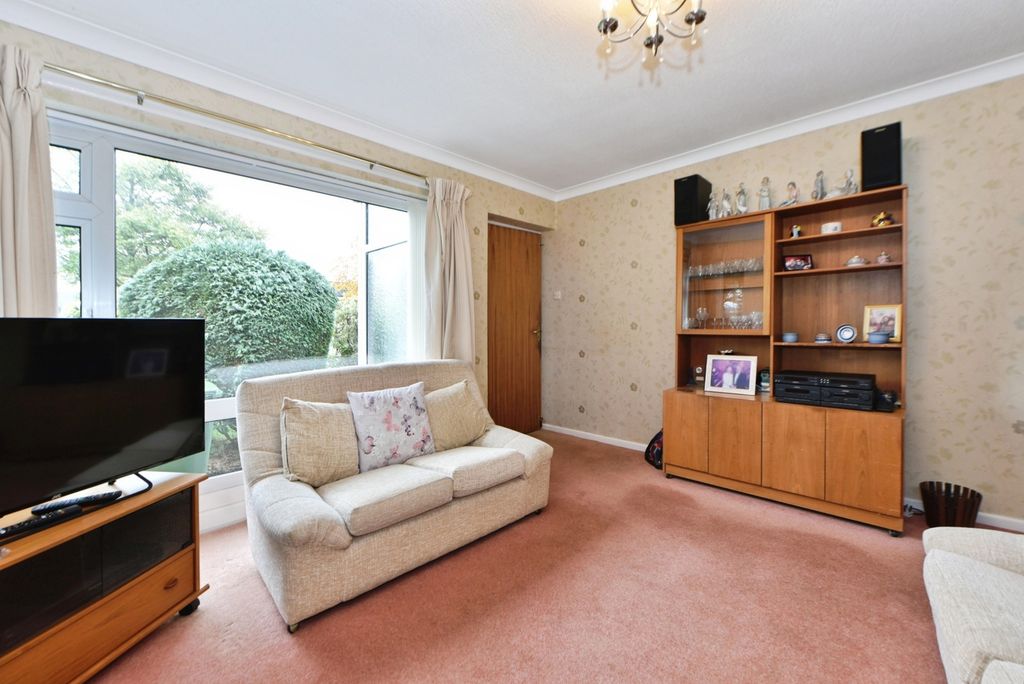 Property photo 3 of 19 Photo