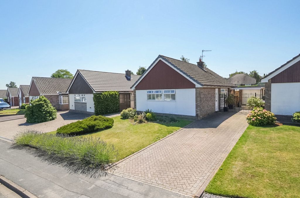 Property photo 1 of 28 2-6A3519450B341-1482290-Jpg-2