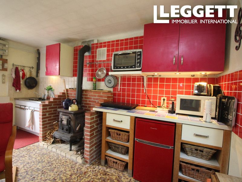 Property photo 2 of 10