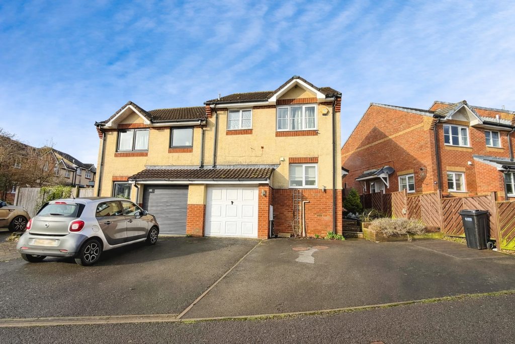 Property photo 1 of 13