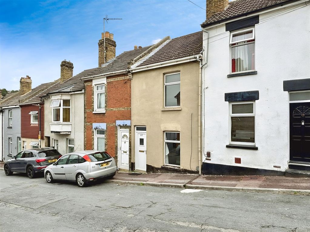 Property photo 1 of 13 Grove Road