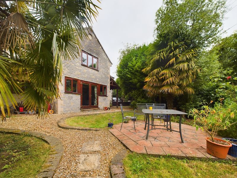 Property photo 2 of 35 Photo 5