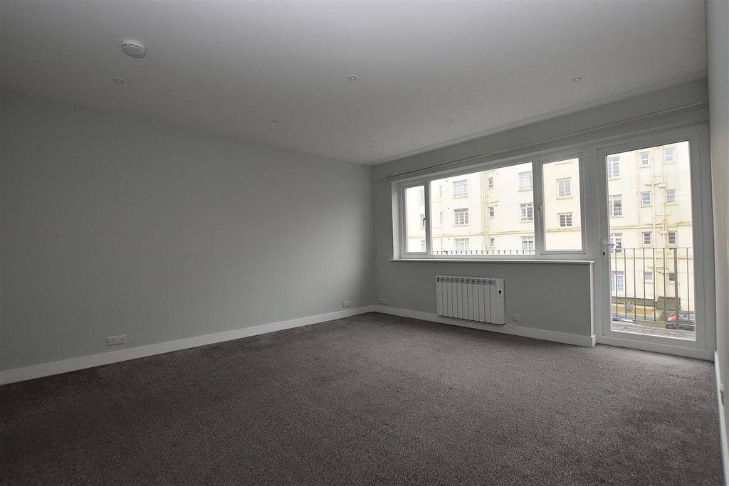 Property photo 3 of 6 Dsc_0985.Jpg