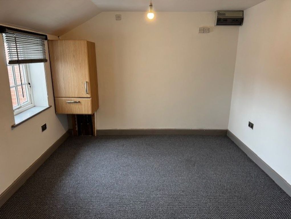 Property photo 2 of 16 Photo 2