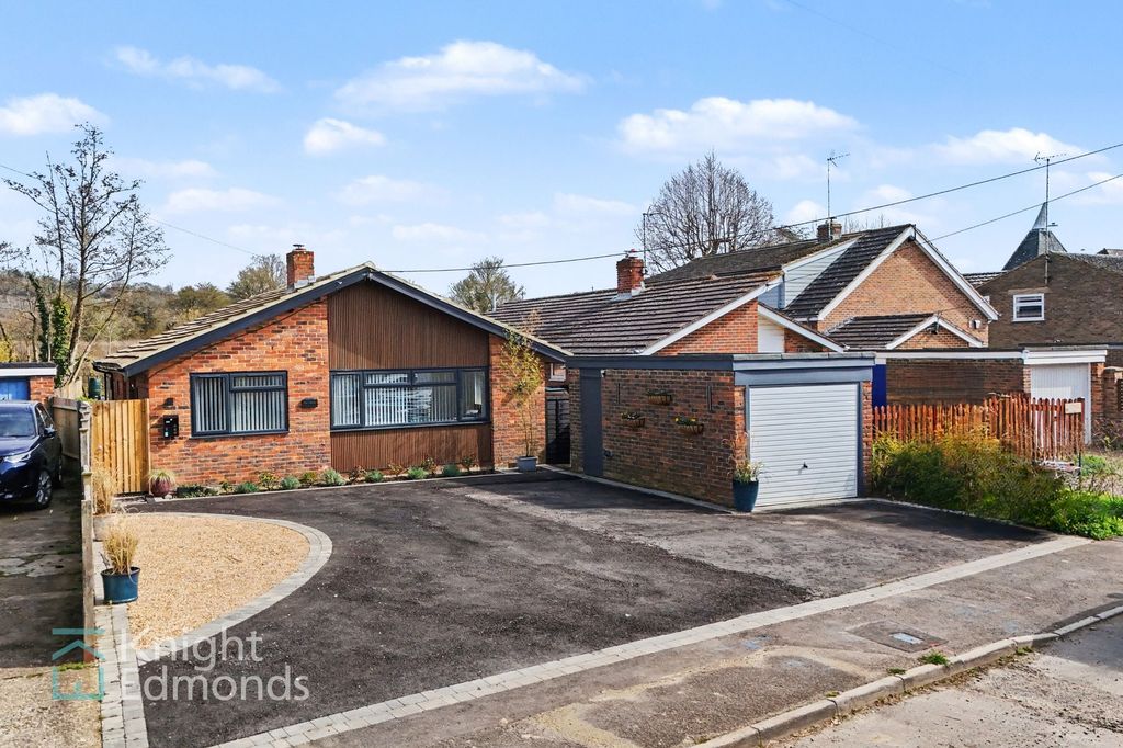 Property photo 2 of 28 Front