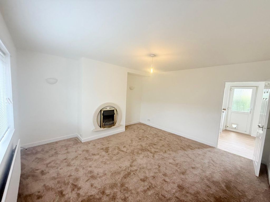 Property photo 2 of 17 Picture No. 10