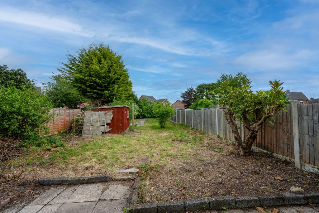 Property photo 3 of 17 Photograph 3