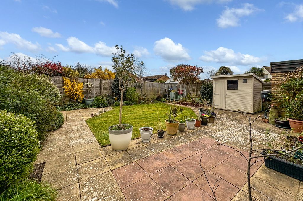 Property photo 2 of 13 Picture No. 23