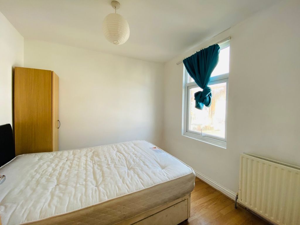 Property photo 2 of 4