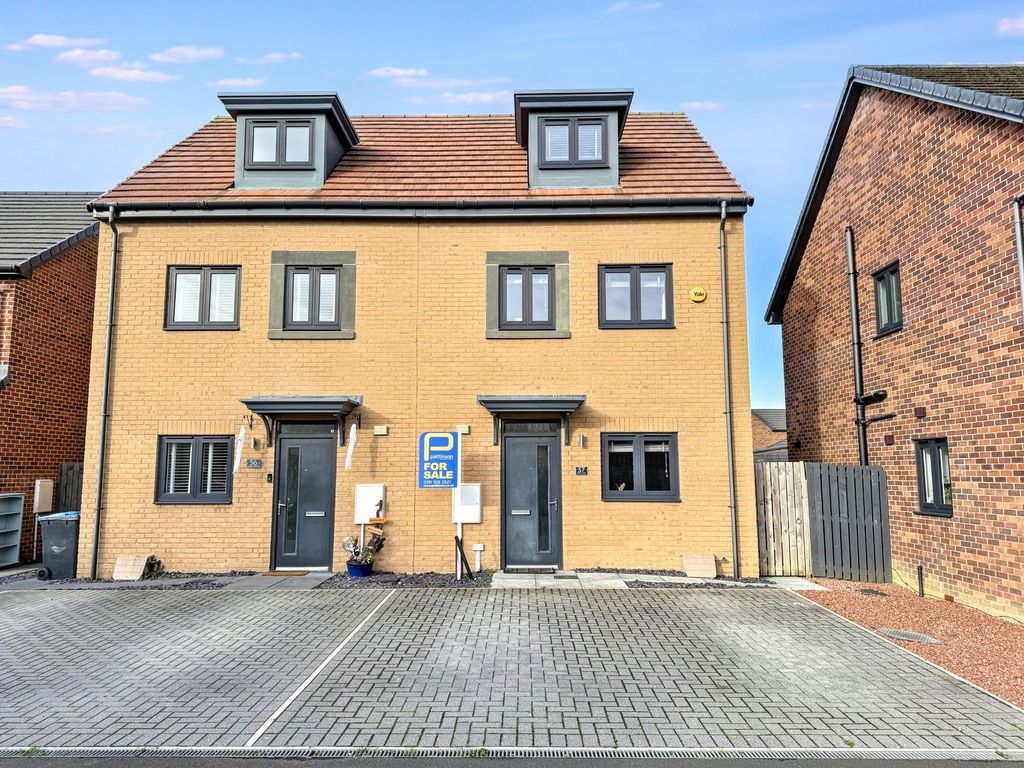 Property photo 1 of 23