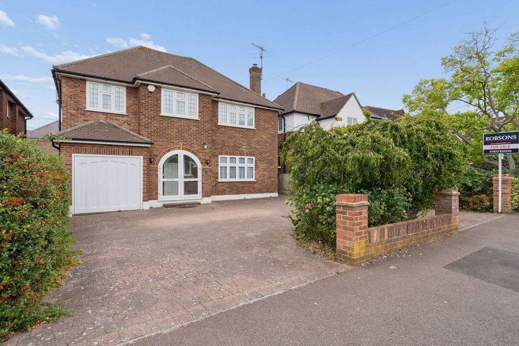 Property photo 1 of 17