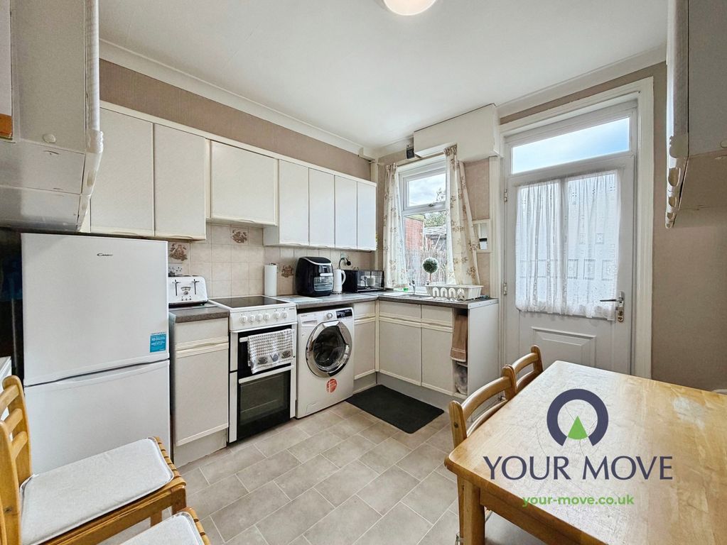 Property photo 3 of 13 Pbox-Img.Jpg
