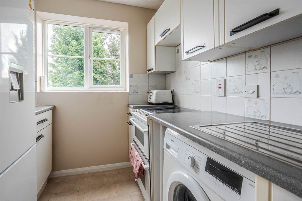 Property photo 3 of 10 Picture No. 03