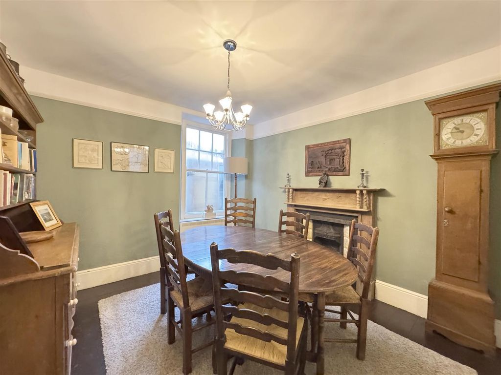 Additional image 9 of 4 bed property for salePerranporth TR6