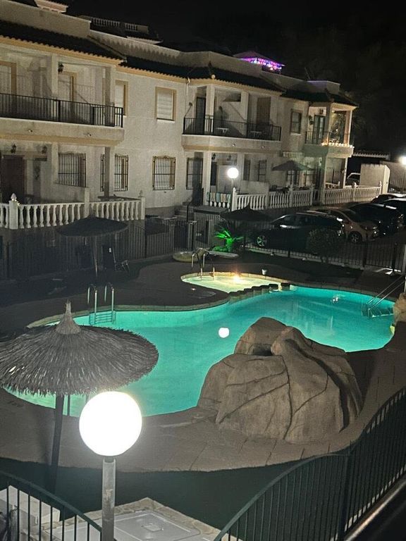 Property photo 3 of 28