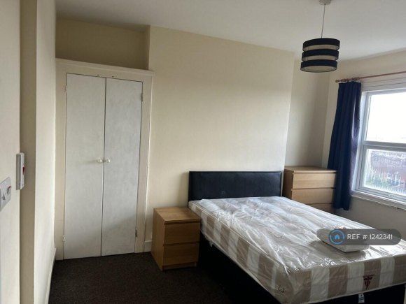 Property photo 1 of 15 Fc2888Ff95Acfb0d69ee7c2Dad027Aa6.Jpeg