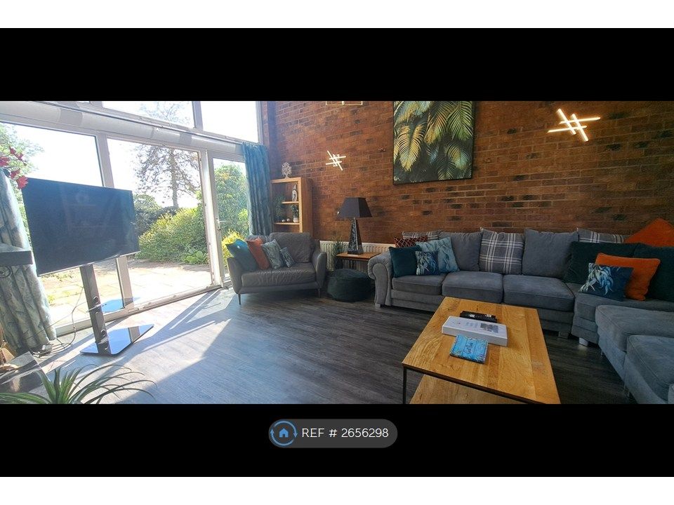 Property photo 1 of 35