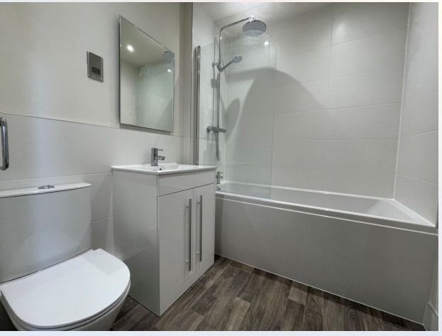 Property photo 3 of 4 4582062