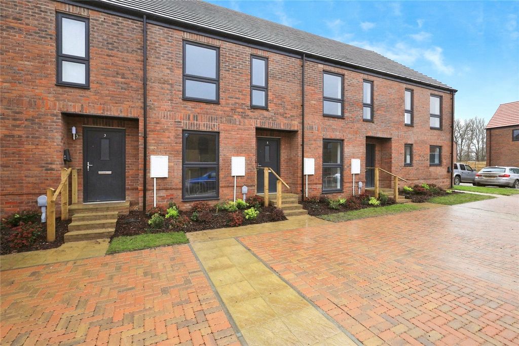 Property photo 1 of 16 Front Photo